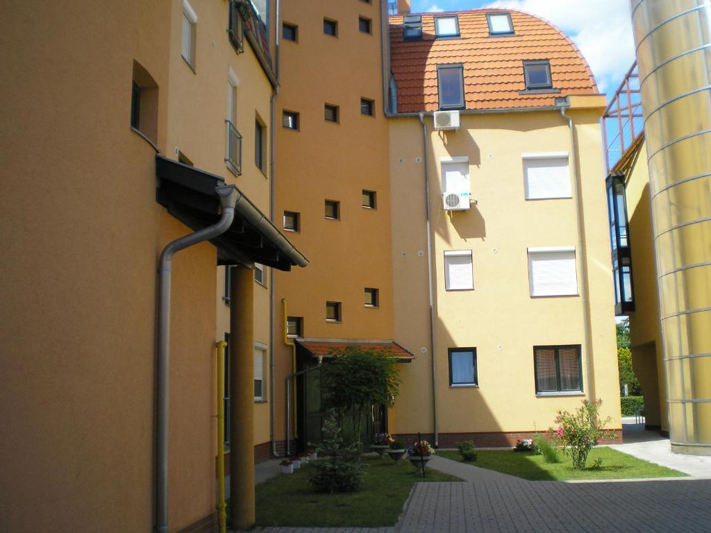 Udvarház Apartman Mórahalom Exteriér fotografie